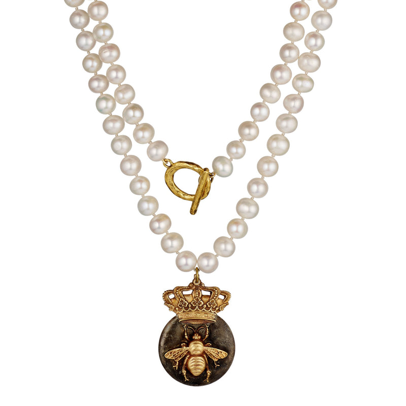 Queen Bee Pearl Necklace